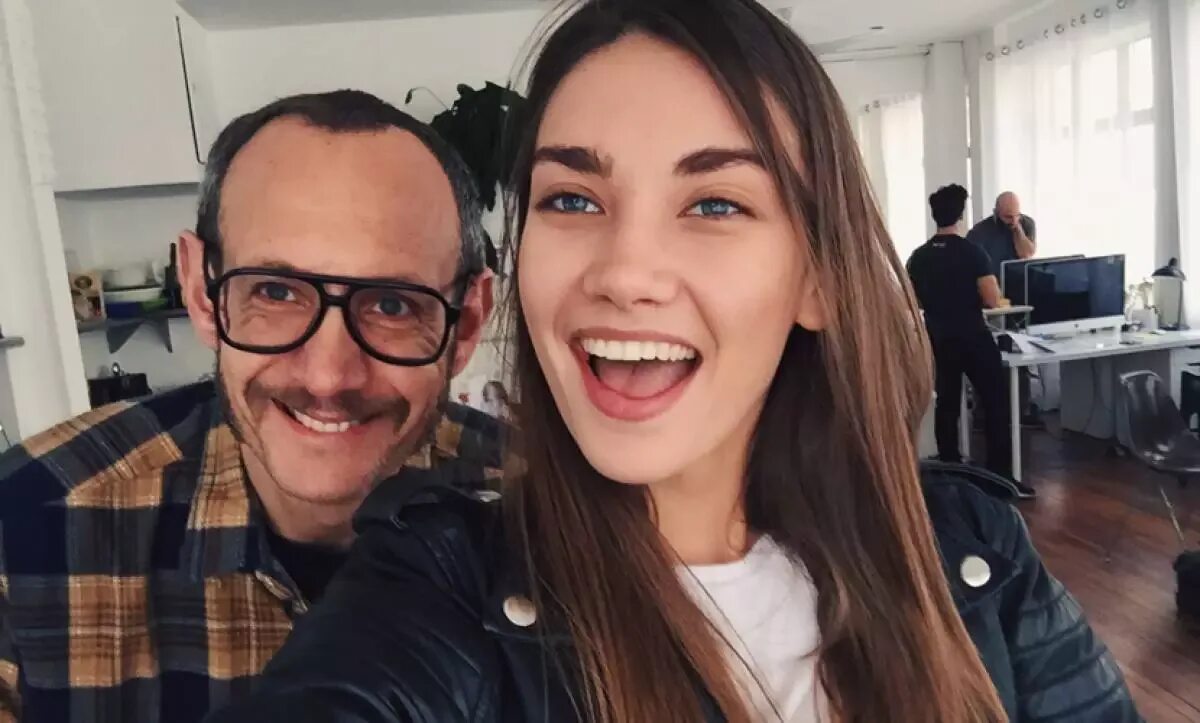 Карина Истомина Apple Music