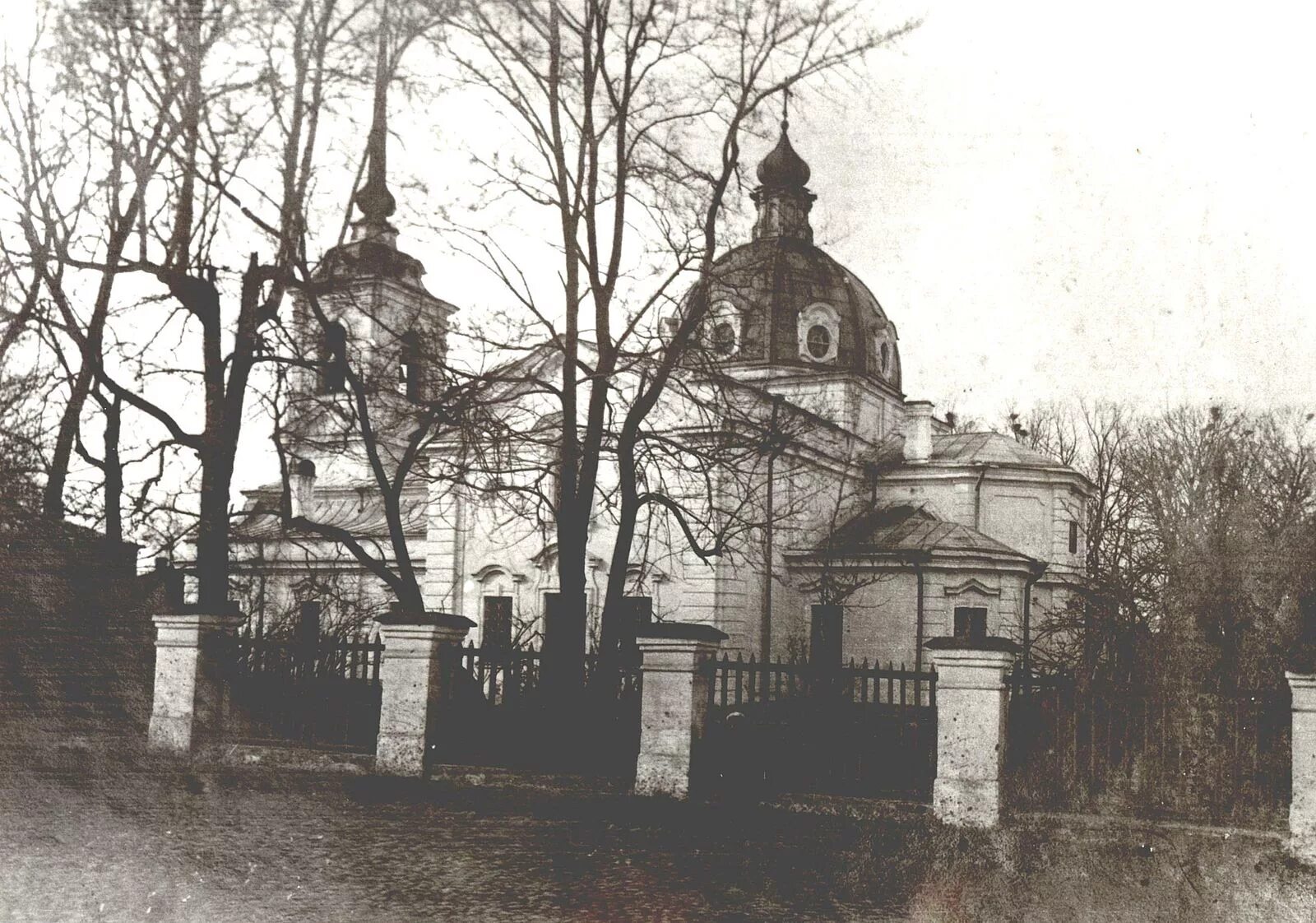 Панорама: Красносельский Свято-Троицкий храм, православный храм, просп. Ленина, 