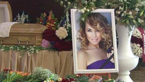 Тысячи поклонников простились с Жанной Фриске - 18.06.2015, Sputnik Беларусь