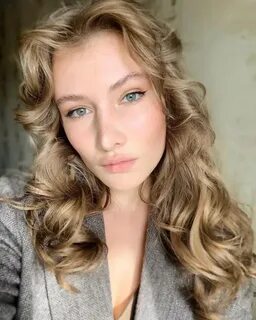 Софья Хилькова (63 картинки)