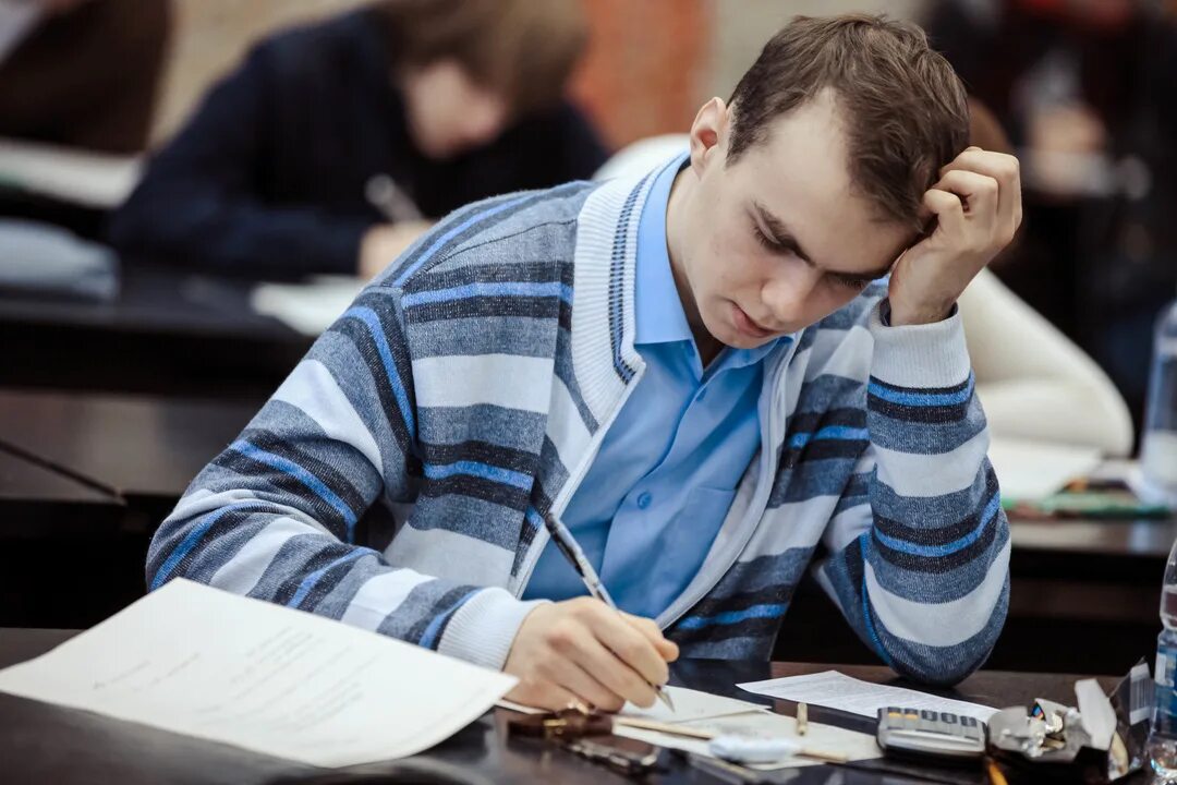 Программирование какие предметы сдавать. Какие предметы надо сдавать чтобы стать программистом. Какие предметы нужно сдавать на программиста. Специальность спо программирование в компьютерных системах. Предметы чтобы поступить на программиста.