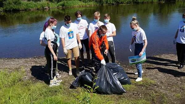 Чистый берег новоуральск. Чистый берег балашиха. Экологическое волонтерство. Чистый берег дзержинск передать. Чистые берега ахтубинск.