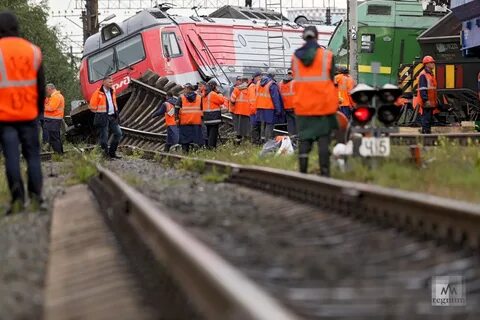 Поезд сошел с рельсов новороссийск