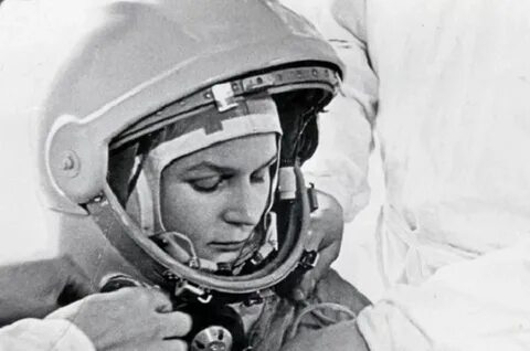Космонавт 1963