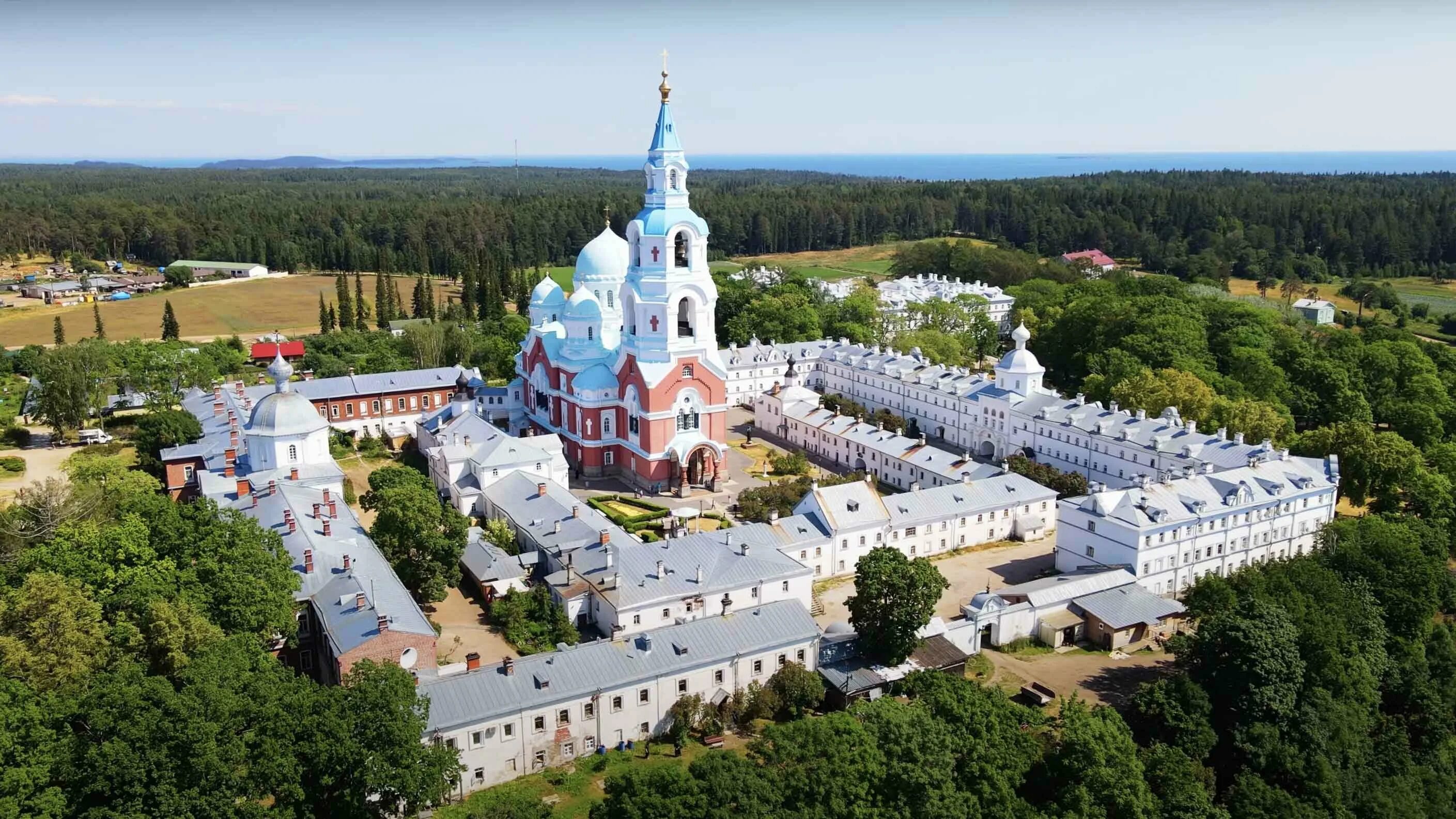 Валаам 1 день из сортавала. Валаамский спасо-преображенский монастырь. карелия остров валаам монастырь. преображенский монастырь валаам. валаам центральная усадьба.