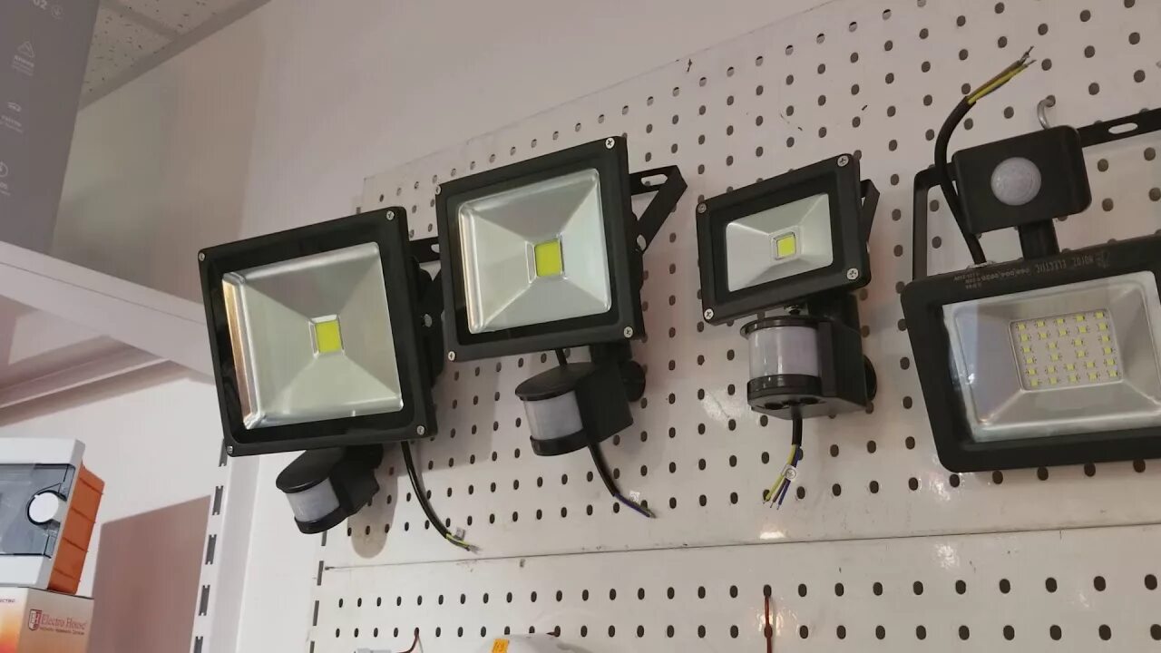 1 led прожектор