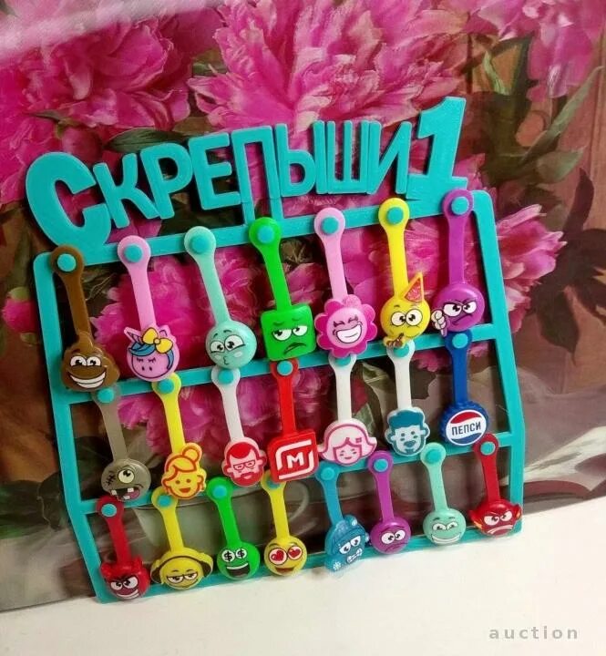 стикеры из магнита. коллекция марвел в пятерочке стиратели 2. стикерс магнит. вся коллекция приколышей в магните 2022. стикерсы.