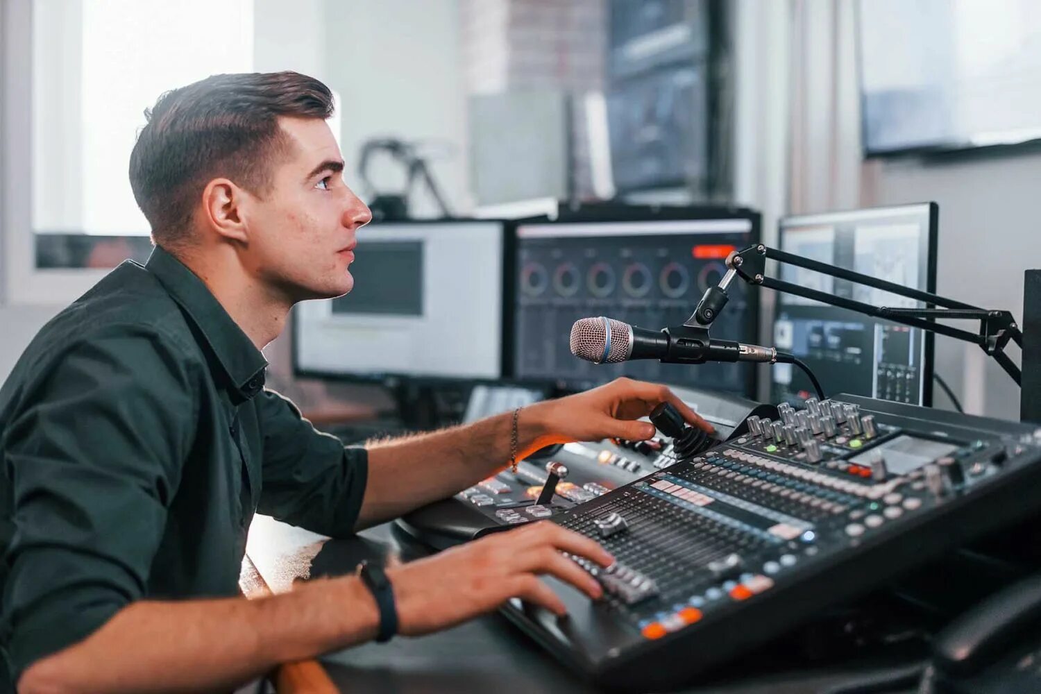 Radio engineer. Radio engineer