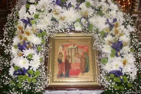 Украшение на икону на букву ц