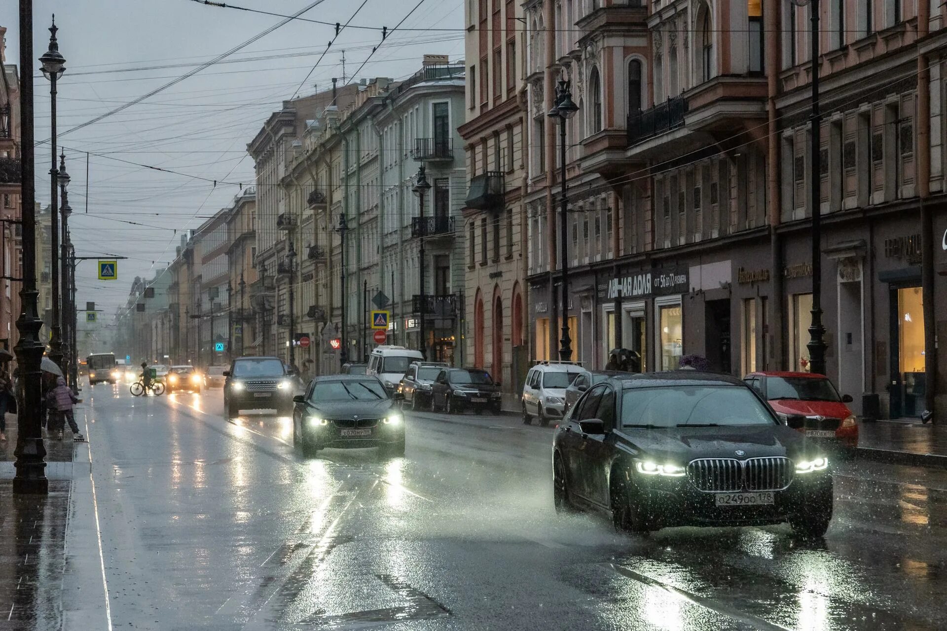 Дождливый Питер. Дождь в Питере. Осенний Питер. Пасмурный питер