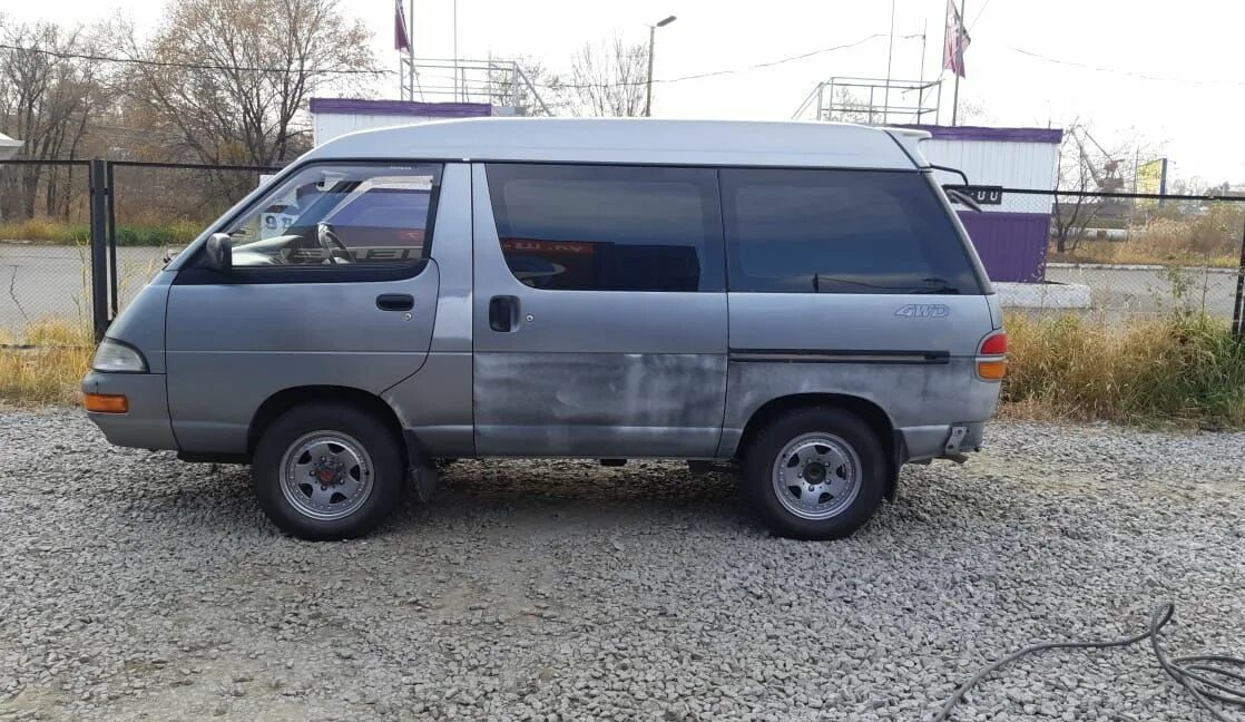 Таун айс 1992. Тойота лит айс 1992. Toyota Lite Ace 1992. Тойота лит айс с кузовом. Toyota Lite Ace 1992 1.5 литра бензин.