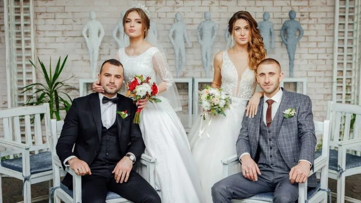 Свадьба 2 8. Две свадьбы. совместная свадьба. 2 пары на свадьбе. две свадьбы в один день.