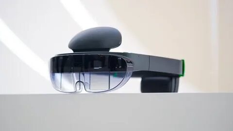Oppo glass