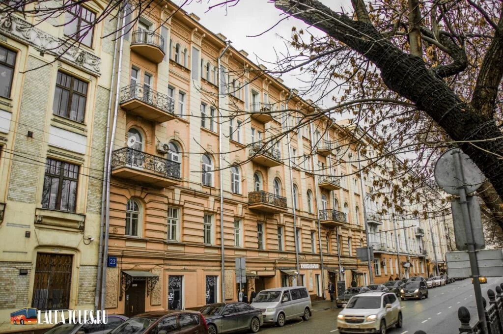 Гоголевский бульвар дом 29. Гоголевский б р. Гоголевский б р. Гоголевский бульвар 17. Гоголевский б р.