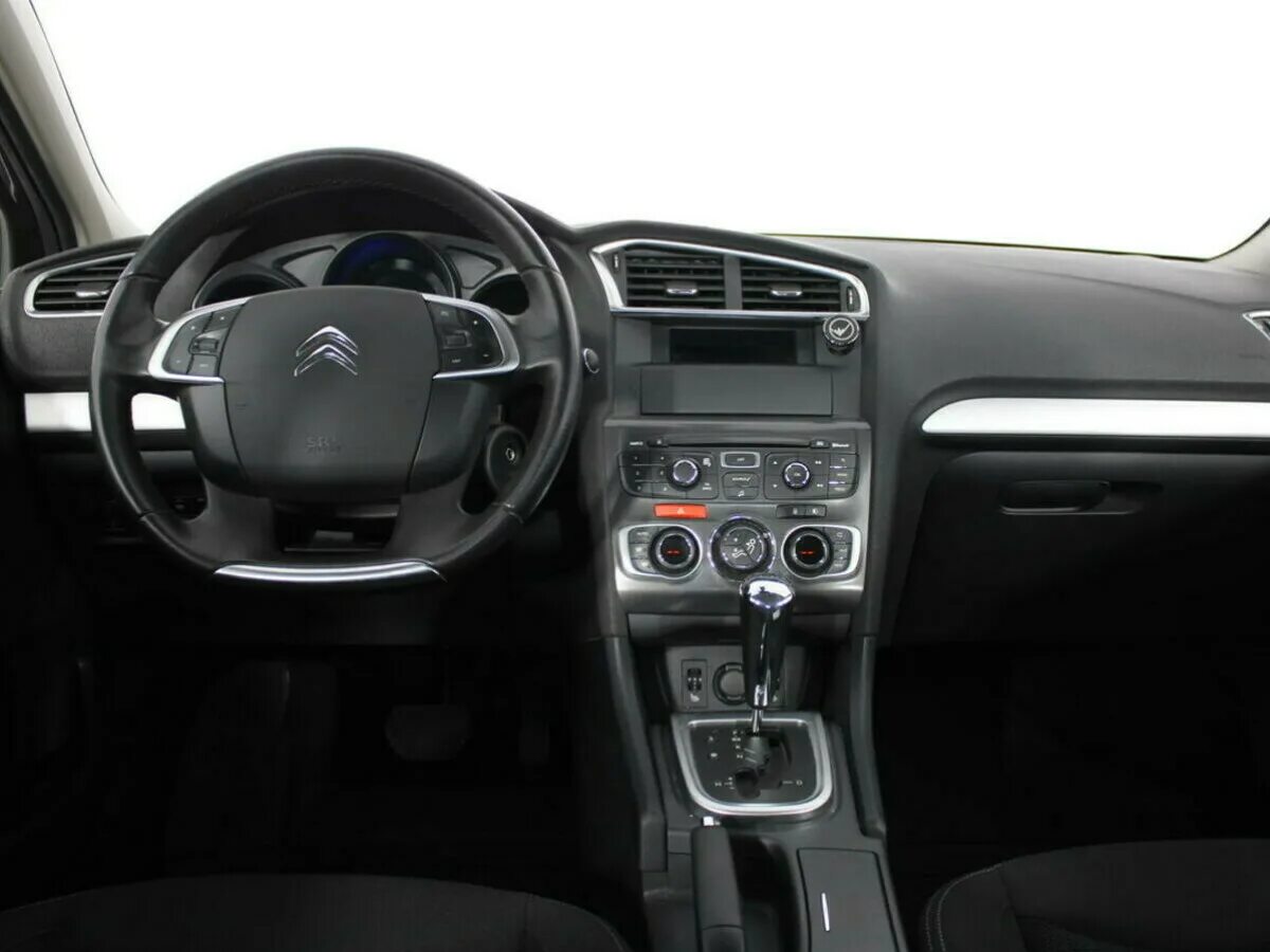 4 hdi. Красный ситроен. 6. P1644 citroen c5. Ситроен автомат.