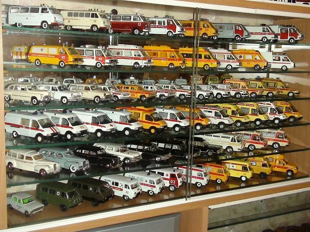 Warszawa m20. Автомодели 1. Масштаб 1:43. Ваз 2106 модель 1 43. Производство автомобилей 1 43.