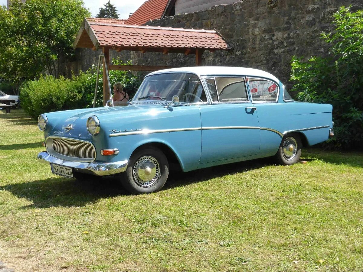 Opel p. Opel Rekord p1. Opel Rekord 1957. Opel Rekord p1 small. Опель p4 1936 под капотом.