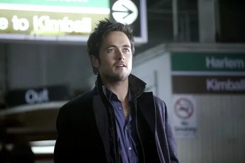 Picture of Justin Chatwin