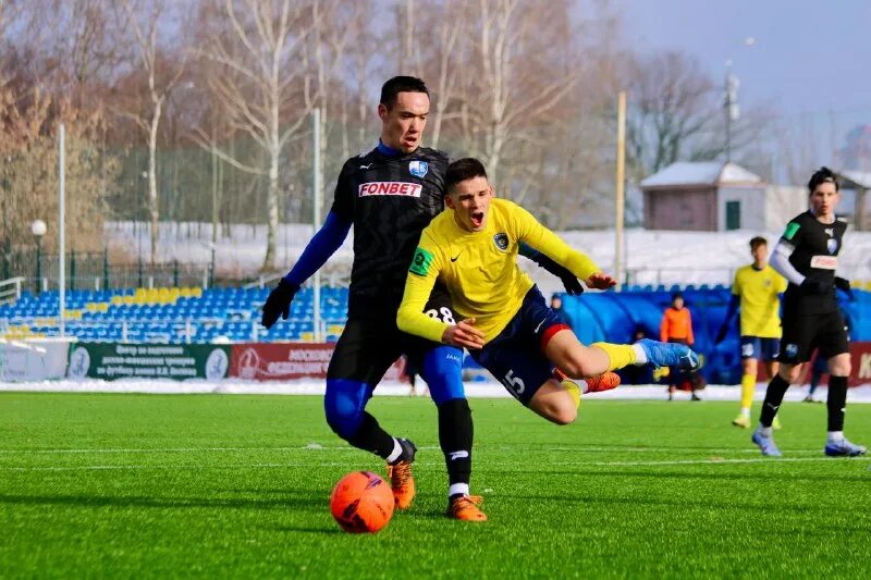 Фк строгино москва. Фк строгино форма. Ромащенко футболист строгино. Чертаново футбольная школа логотип. Строгино футбольный клуб логотип.