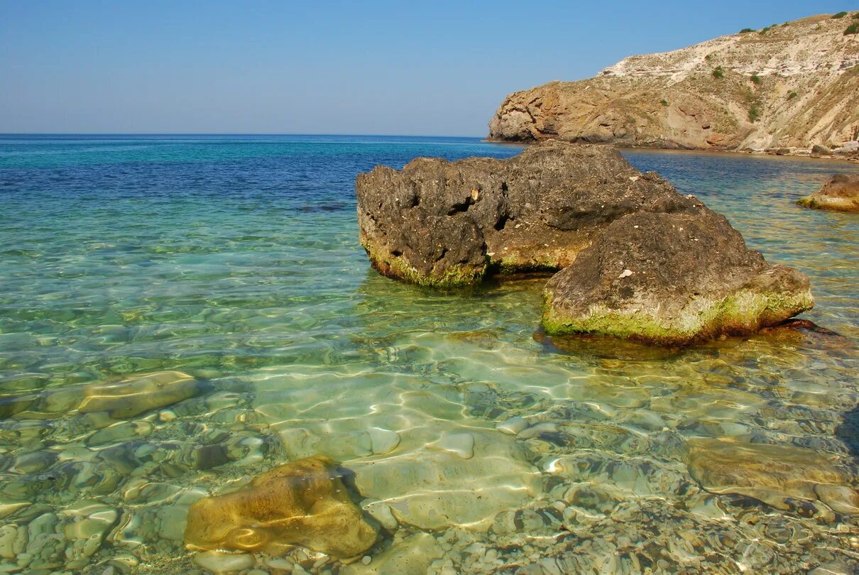 самое чистое море в крыму. чистое море в крыму. черное море крым тарханкут. бухта ласпи севастополь. пляж баунти фиолент севастополь.