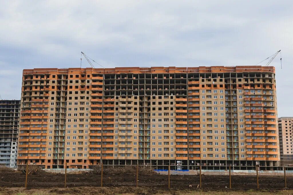 ул генерала ерина 13 казань. 0 ростов. квартиры времена года 3. цезаря куникова 24 к 3. жилой комплекс времена года питер.