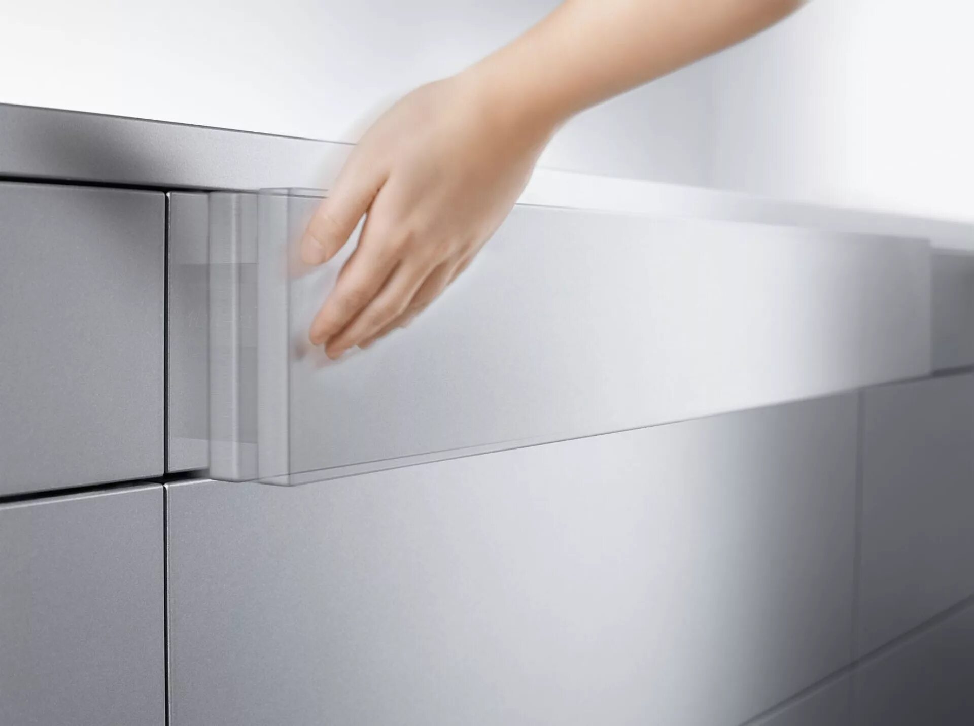 Толкатель для мебели push to open. Blum фурнитура для кухни. Ящики открывающиеся нажатием. Открытие ящика нажатием. Открытие ящика нажатием.