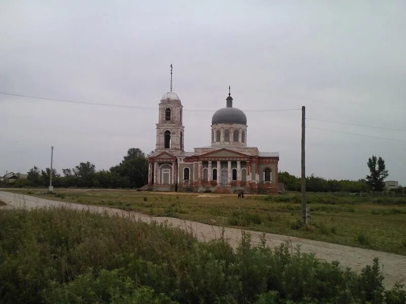 В романовке саратовская область на неделю. Борисоглебовка Федоровского района Саратовской области. Село Романовка Саратовская область Федоровский район. Федоровский район Саратовской области храм. Мокроус Саратовская область Федоровский район.