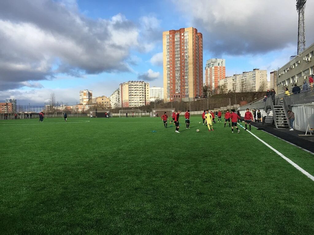 Запасное поле звезда Пермь. Стадион звезда Люберцы запасное поле. Футбольное поле звезда Пермь. Стадион звезда пермь