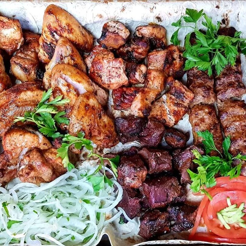 Шашлык дома. Домашний шашлык. Шашлык. Красивый шашлык. Домашний шашлык.