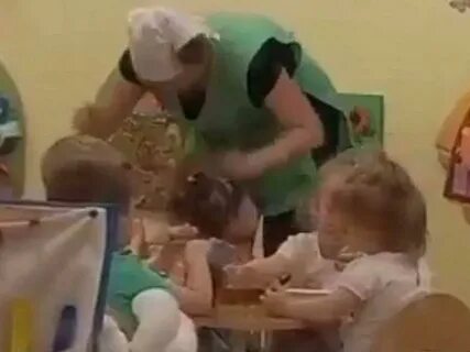 В детском саду пугали детей