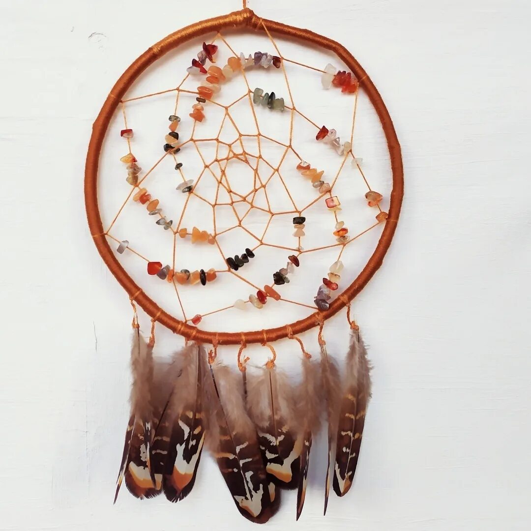 Свои 6 ловец снов. Ловец снов инмт. dreamcatcher ловец снов. индейский талисман ловец снов. ловец снов племени оджибве.