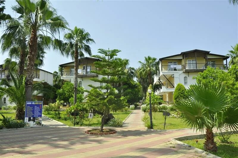 Serena club сиде. Benata hotel. Nissan serena наклейки. Черва клаб сирена. Serena club сиде.