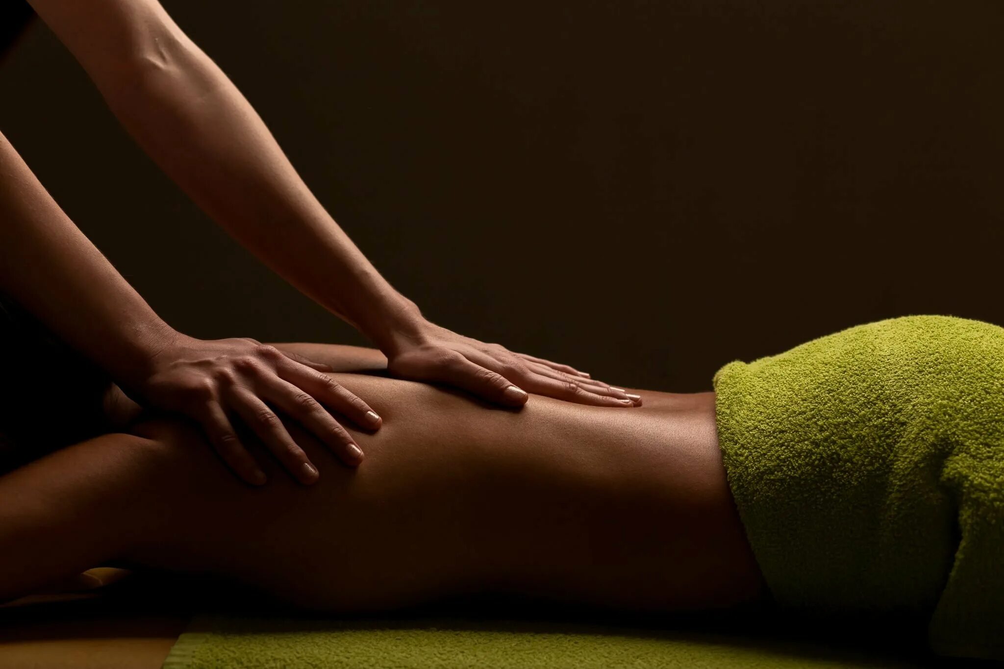 Fascia massage. Массаж спины. Классический массаж. Релакс массаж. Массаж картинки.