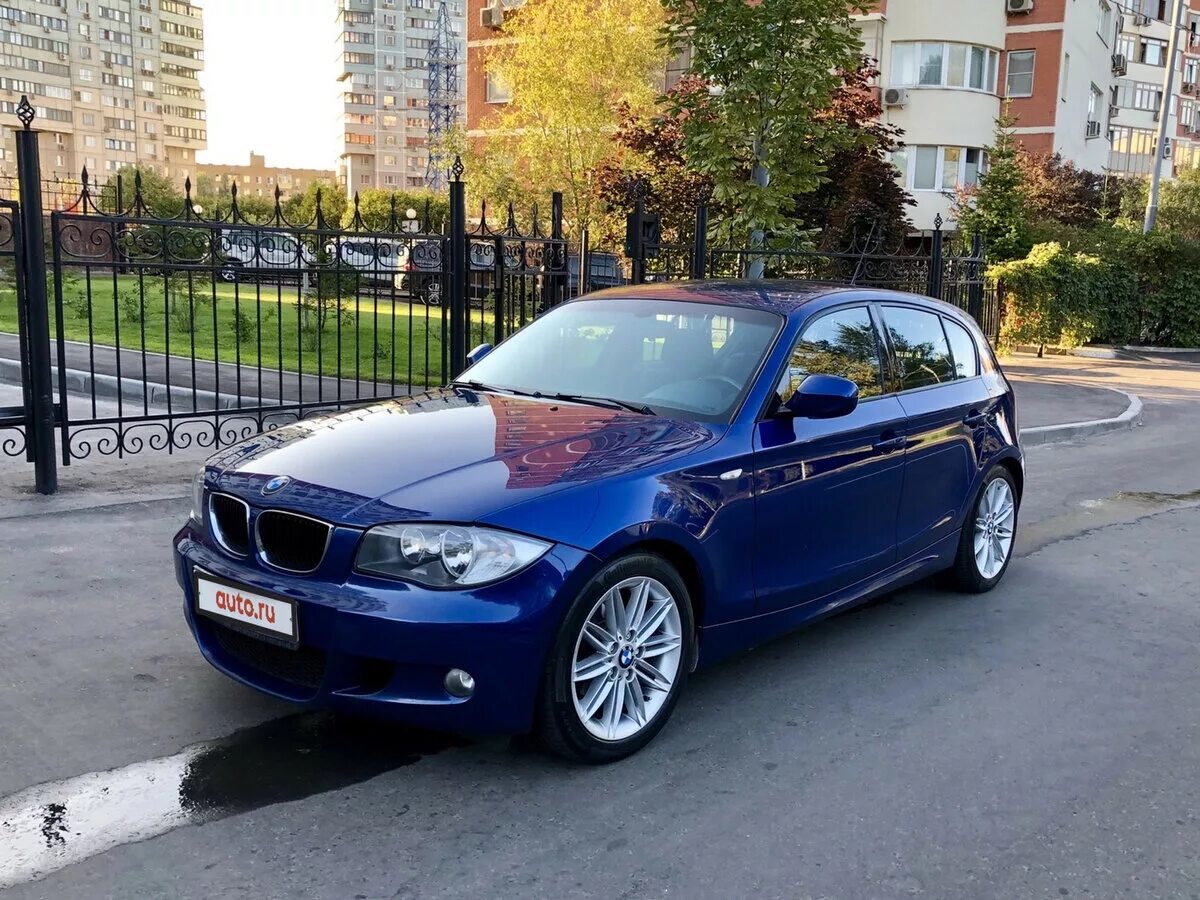 Bmw 1 e81. BMW e87 Blue. BMW 118i e87. Синяя BMW e87. БМВ 120 е87 синяя.