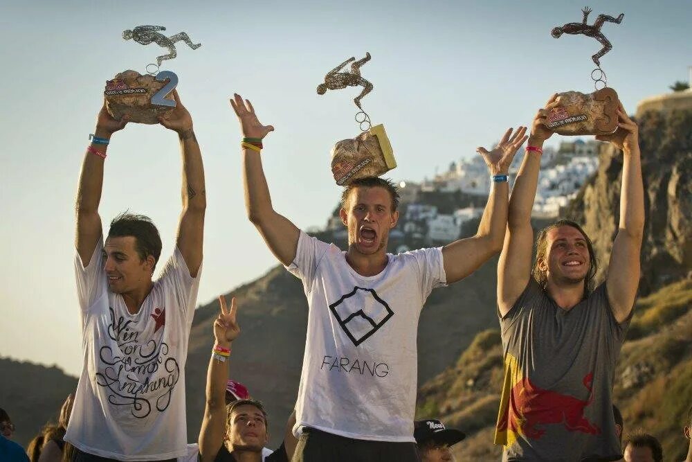 Art of motion. Red bull основатель. red bull art of motion. паркур соревнования. ред булл арт.