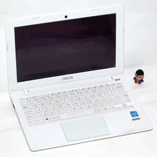 Ноутбук asus 11