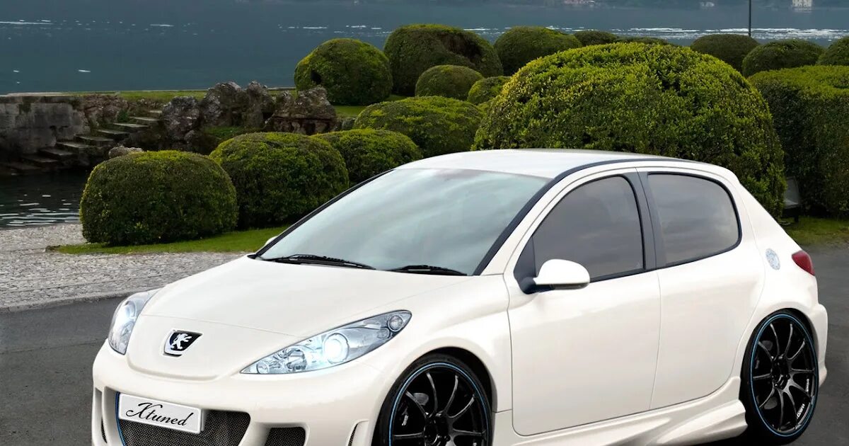 Тюнингованная пежо. Пежо 207 тюнинг. пежо 207 стенс. peugeot 207 rs. peugeot 207 stance.