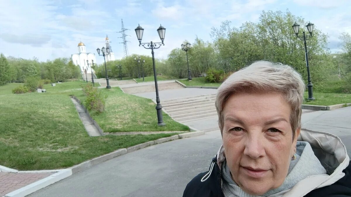 Кола мурманская область новости. Город кола зимой. Кола мурманская область новости. Кола набережная мурманск. Мурманский мост через реку тулома.