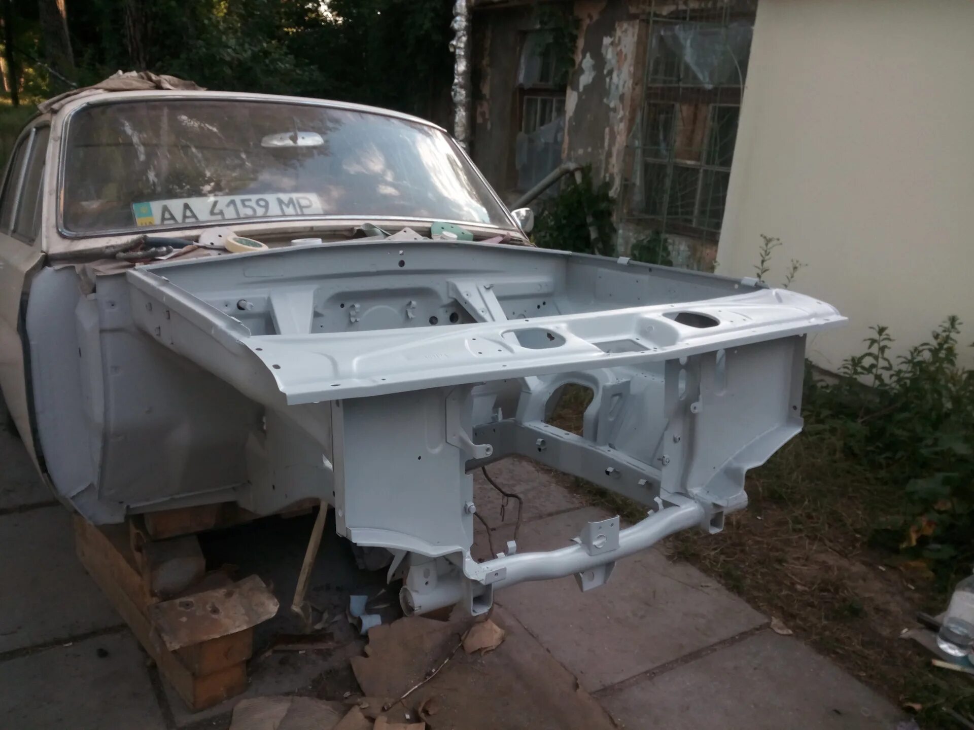 Кузов газ волга 24. Газ 24 кузов. Газ 24b кузов. Газ 2410 1993. Газ 24 кузов.