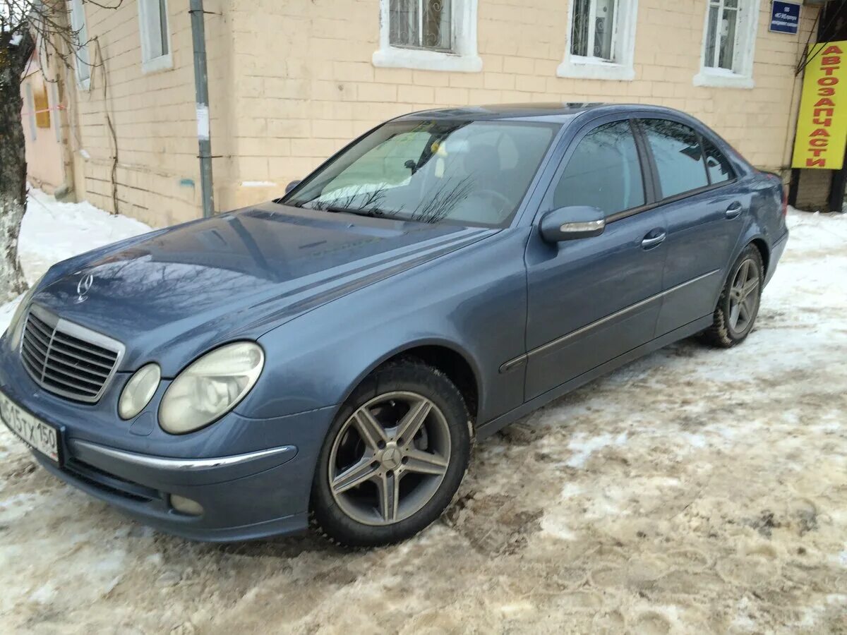 Мерседес 2002 год купить. Mercedes e240 2002. Мерседес е класс 2002. Мерседес 211 2002. Мерседес е 430 2002.