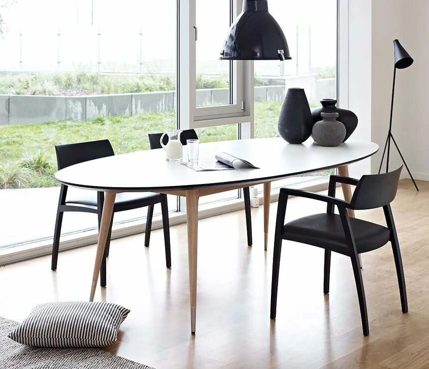 Table bad small