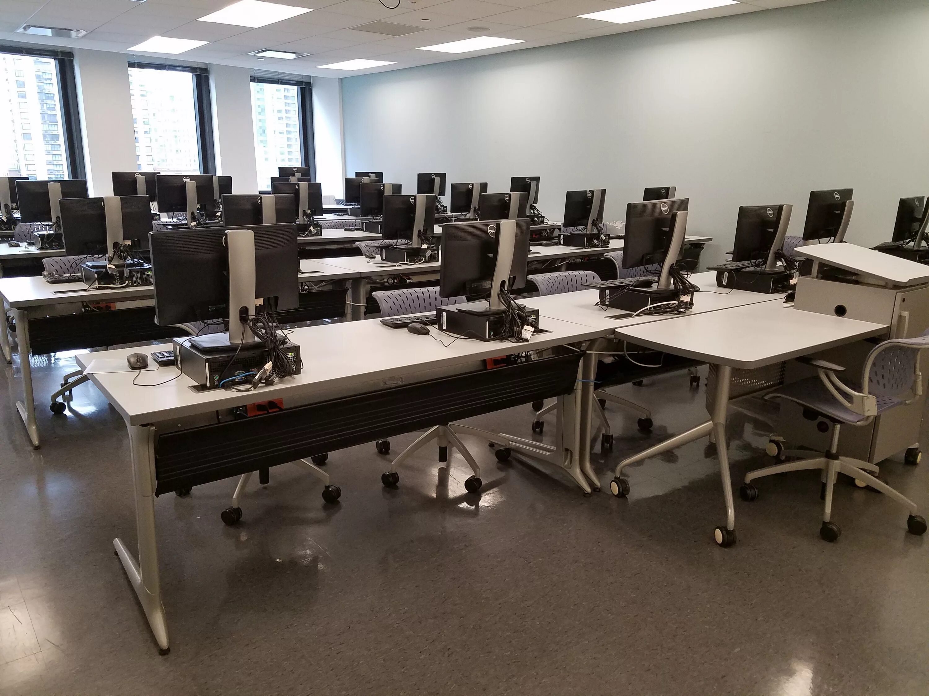 Компьютер лаб. Компьютер Uni. Компьютер Design Education. Computer Lab. Компьютер Юниверсити.