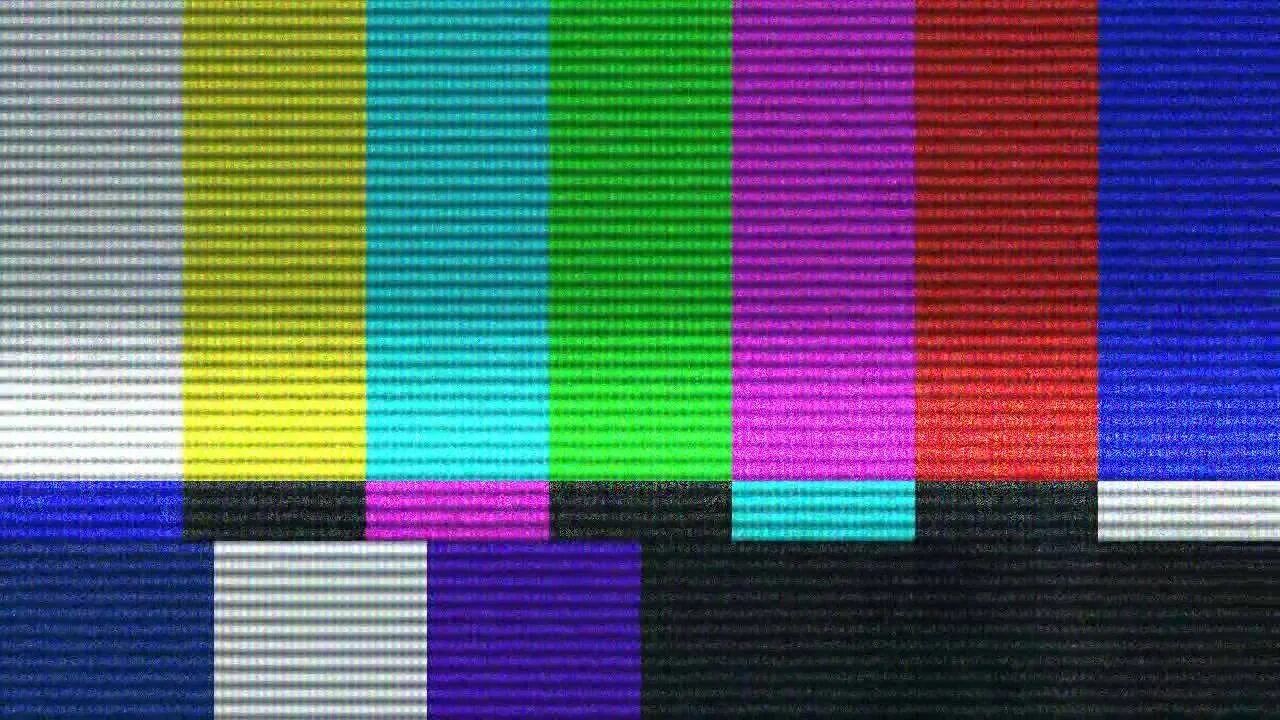 Зависает изображение телевизоре. Разноцветный экран. Экран с цветными полосками. Разноцветный экран для монтажа. Цветные помехи.