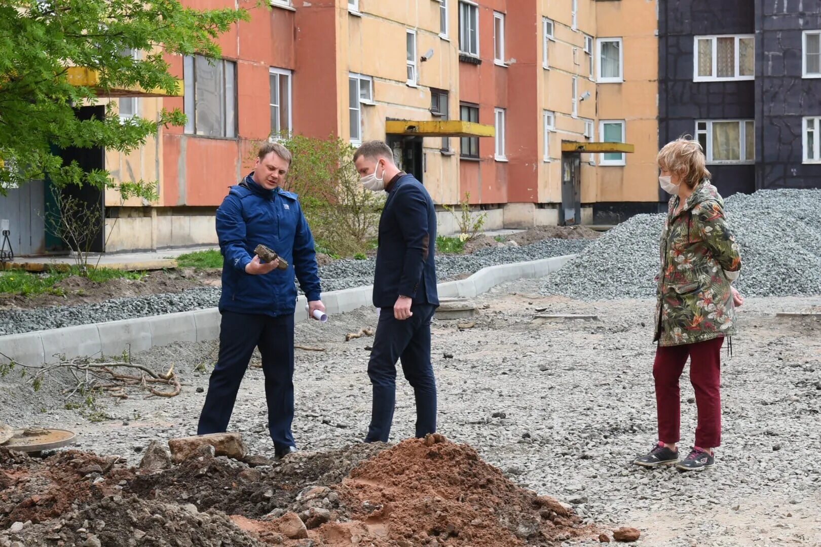 Комфортная городская среда петрозаводск. Благоустройство дворов Петрозаводск. Петрозаводск благоустройство. Благоустройство Петрозаводск вакансии.