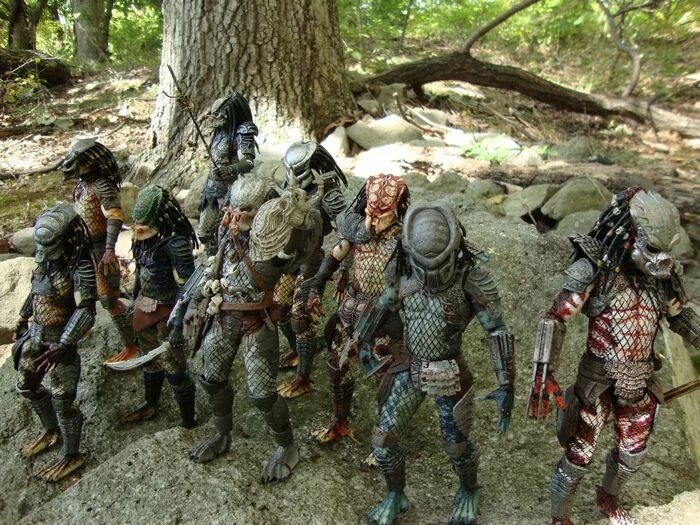 Читать хищный клан 2. Хищник 2 лост клан фигурка. predator neca lost tribe. хищники лост клан.