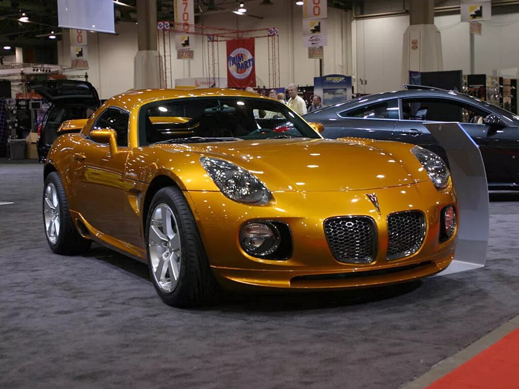 Pontiac solstice. Понтиак Солтис. Pontiac Солстайс. Pontiac Solstice GXP. Машина Pontiac Solstice.