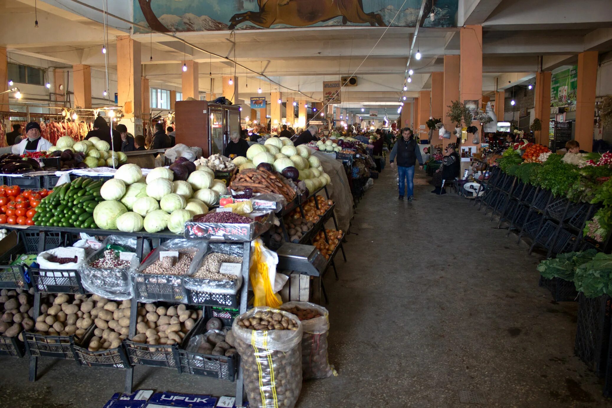 Батуми рынок продуктовый. Рынок в батуми продуктовый центральный. Центральный рынок батуми. Рынок бони. Хопский рынок батуми.