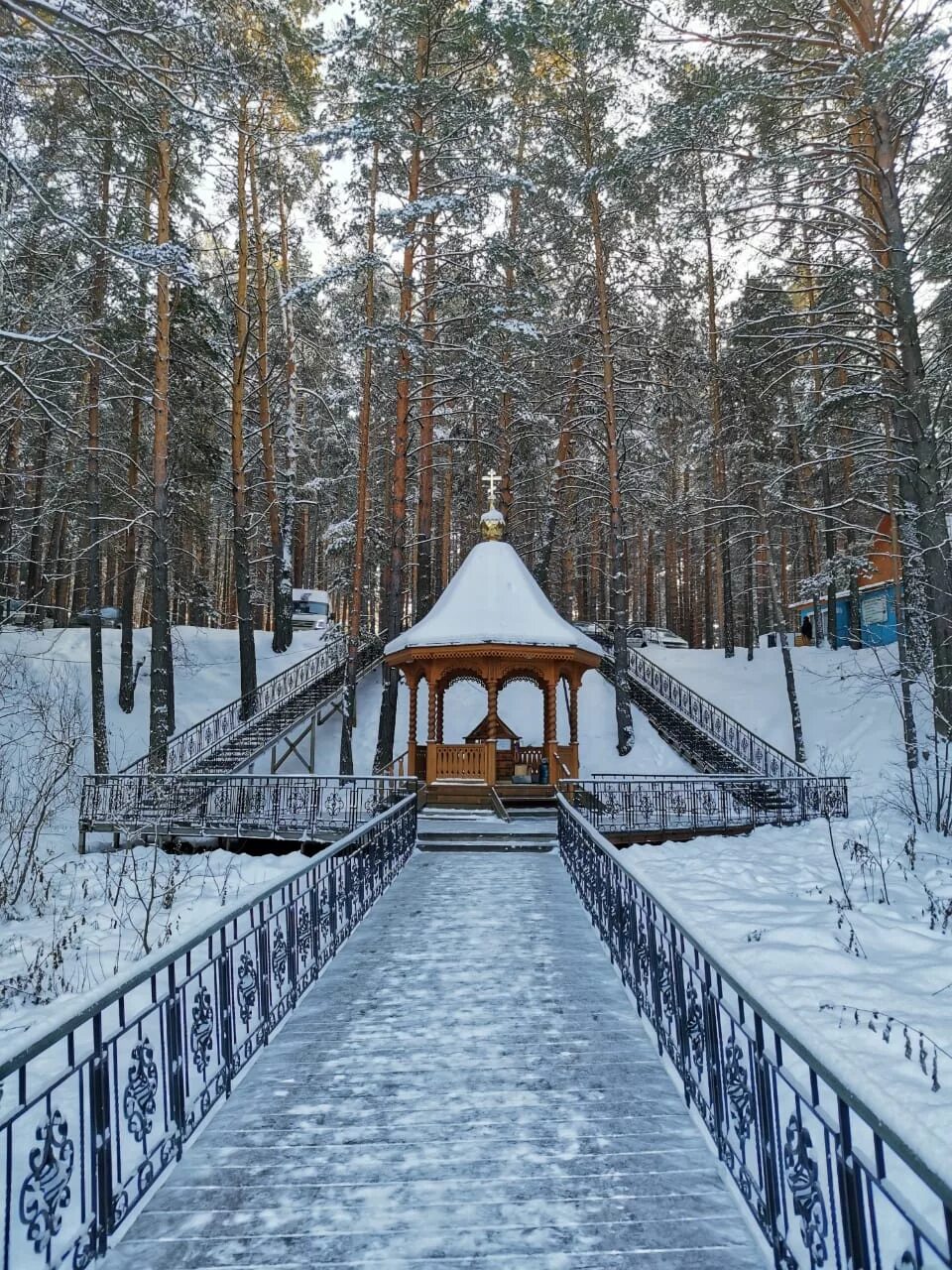 Святой источник тюмень. Чимеево Курганская область Святой источник. Чимеево Курганская купель. Свято-Казанский Чимеевский мужской монастырь. Родник село Чимеево.