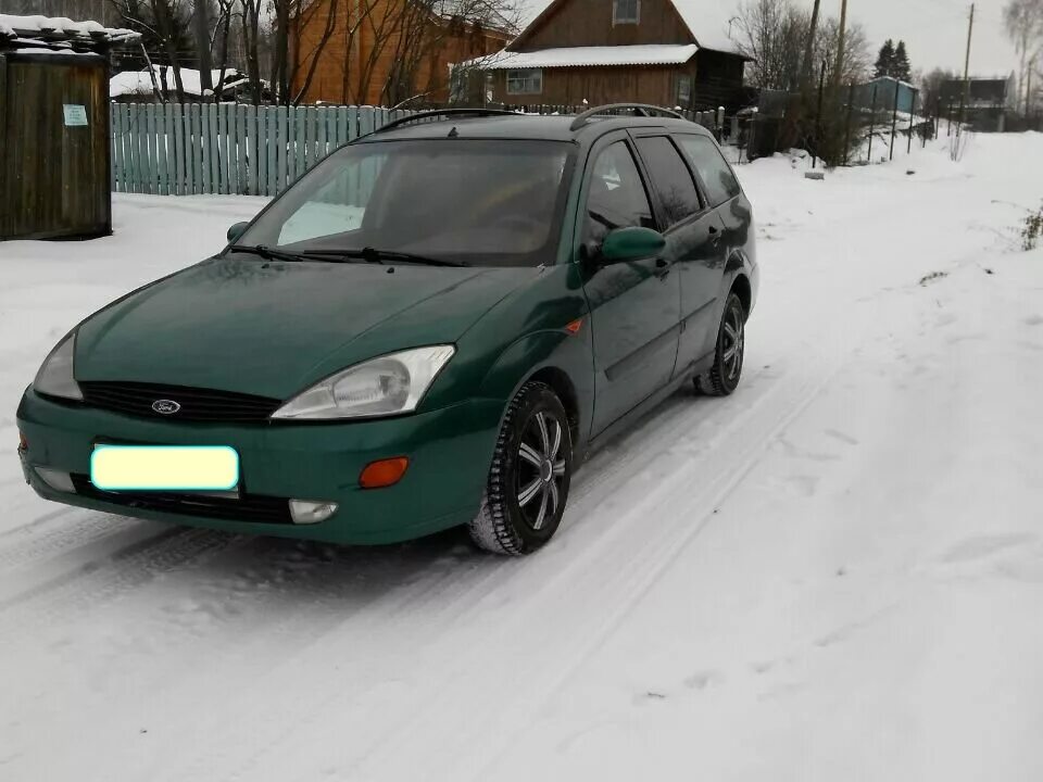 Форд фокус 2000 года. Ford Focus 2000 универсал. Форд фокус 1 универсал зеленый. Форд фокус 2000 года 1.8. Купить форд фокус 2000