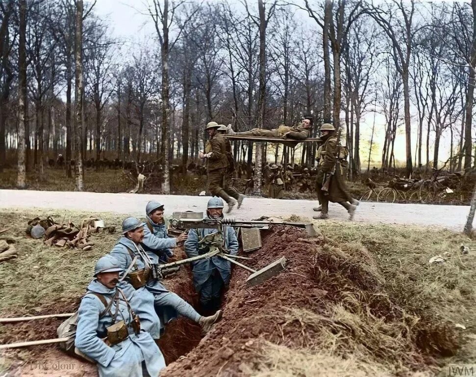 Глубокие окопы. Бетонированные окопы. Траншеи первой мировой войны. Окопы первой мировой войны. Русские окопы первой мировой войны.
